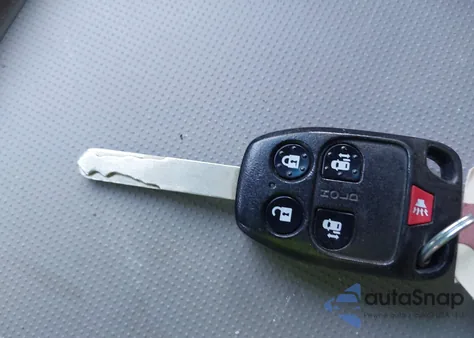 2011 Honda Odyssey Ex z USA, uszkodzony, nr VIN 5FNRL5H46BB026965